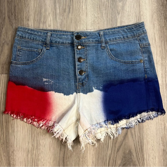CP Button front red white blue tie-dye shorts - Picture 1 of 10